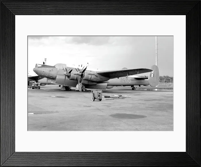 Framed Print : Avro Shackleton MR.2 WG554 - H Framed Print : Avro Shackleton MR.2 WG554 - H