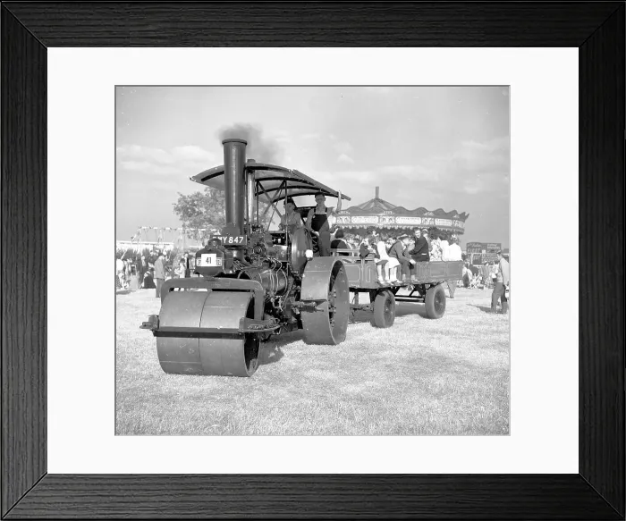 Framed Print : Fowler T3B-class Road Roller no. 21632 Framed Print : Fowler T3B-class Road Roller no. 21632