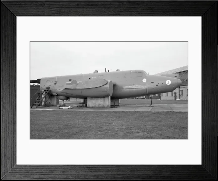 Framed Print : Avro Shackleton AEW crew trainer T83987 Framed Print : Avro Shackleton AEW crew trainer T83987