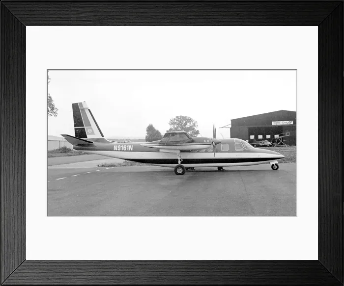 Framed Print : Aero Commander 685 N9161N Framed Print : Aero Commander 685 N9161N
