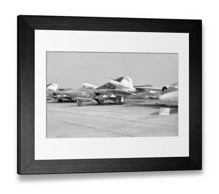 Framed Print : Hawker Siddeley Sea Vixen FAW.2 8145M - XJ526 - 38