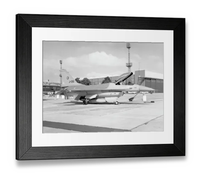 Framed Print : General Dynamics F-16A Fighting Falcon J-135 Framed Print : General Dynamics F-16A Fighting Falcon J-135