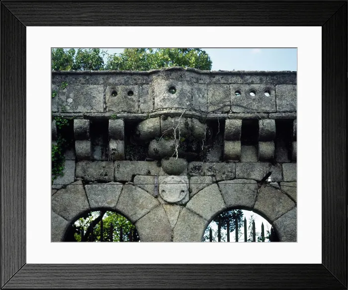 Framed Print : Spain, Cadalso de los Vidrios. Palace of Villena Framed Print : Spain, Cadalso de los Vidrios. Palace of Villena