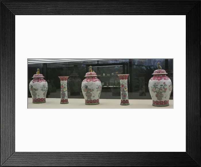 Framed Print : Famille Rose enamelled porcelain. Jars and vases Framed Print : Famille Rose enamelled porcelain. Jars and vases