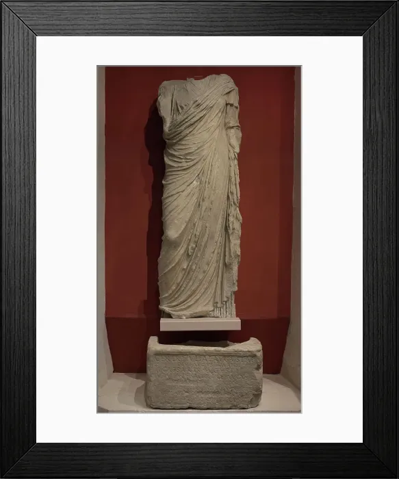 Framed Print : Roman era. Headless marble statue Framed Print : Roman era. Headless marble statue