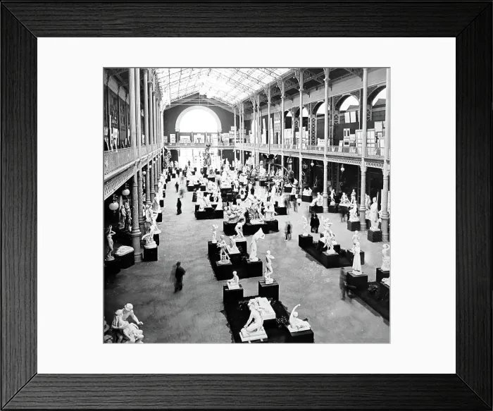 Framed Print : The Sculpture Hall, Exposition Universelle, Paris in 1889 Framed Print : The Sculpture Hall, Exposition Universelle, Paris in 1889