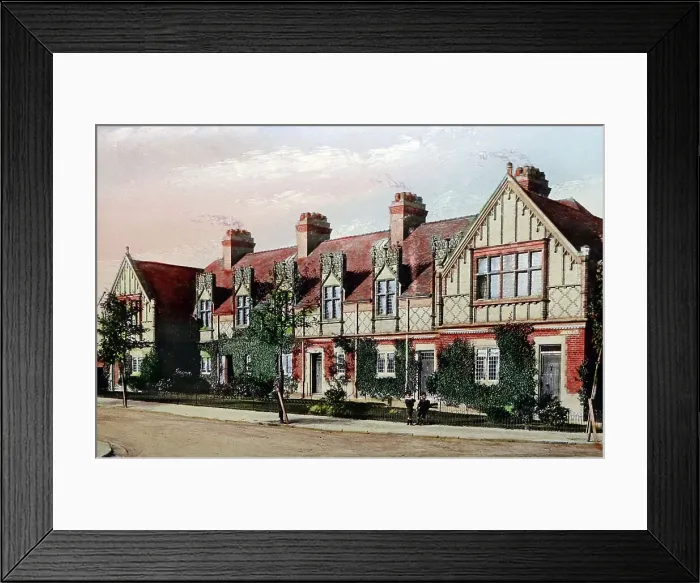 Framed Print : Cross Street, Port Sunlight Village, Wirral, early 1900s Framed Print : Cross Street, Port Sunlight Village, Wirral, early 1900s