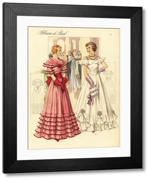 Framed Print : Style dresses in taffetas, 1935 Framed Print : Style dresses in taffetas, 1935