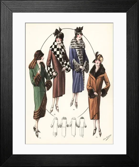 Framed Print : Fashionable women in cloche hats and fur coats, 1926 Framed Print : Fashionable women in cloche hats and fur coats, 1926