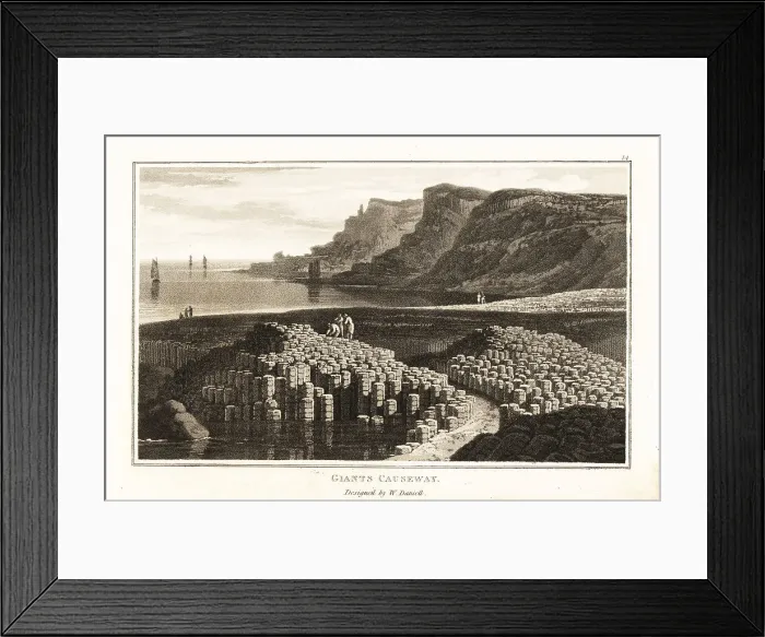 Framed Print : Giant basalt columns at Giant's Causeway Framed Print : Giant basalt columns at Giant's Causeway
