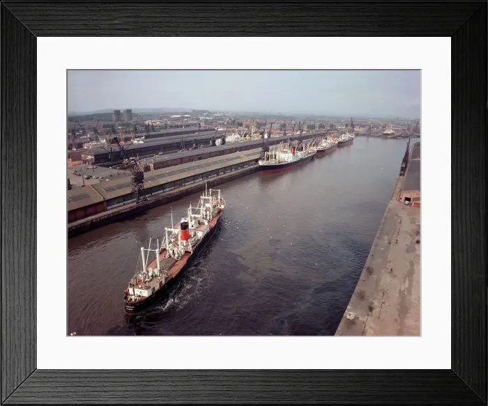 Framed Print : Glasgow - The Docks Framed Print : Glasgow - The Docks