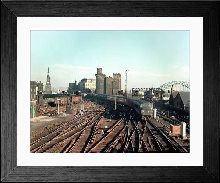 Framed Print : Newcastle upon Tyne - Railway and castle Framed Print : Newcastle upon Tyne - Railway and castle