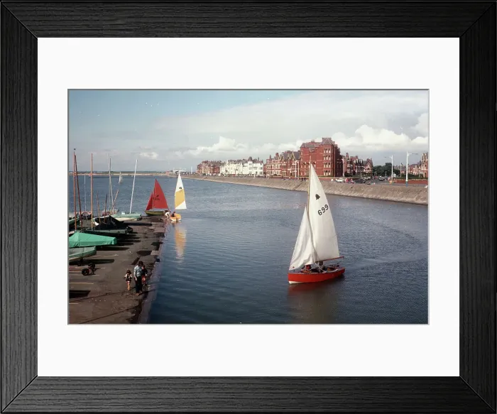 Framed Print : Southport - Marine Lake Framed Print : Southport - Marine Lake