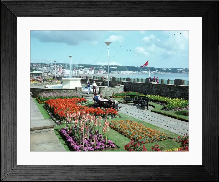Framed Print : Douglas - Promenade Gardens Framed Print : Douglas - Promenade Gardens