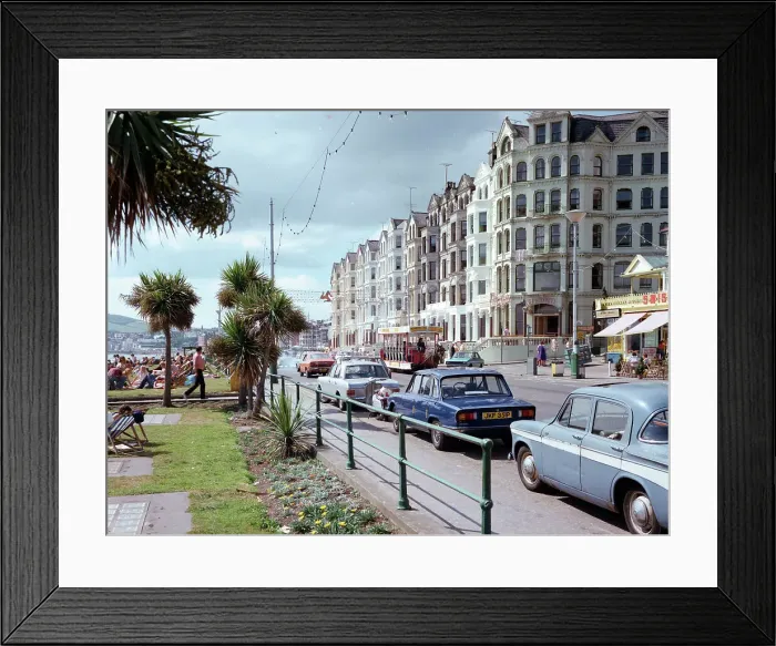 Framed Print : Douglas - Queen's Promenade Framed Print : Douglas - Queen's Promenade