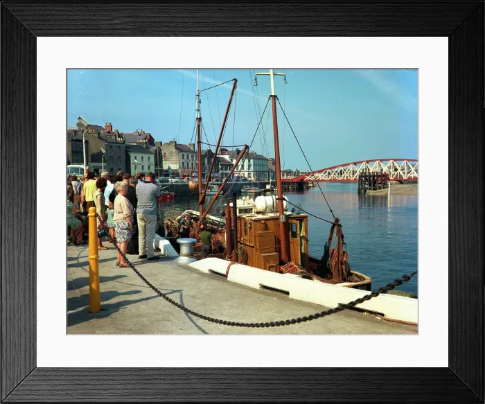 Framed Print : Ramsey - Quay Framed Print : Ramsey - Quay