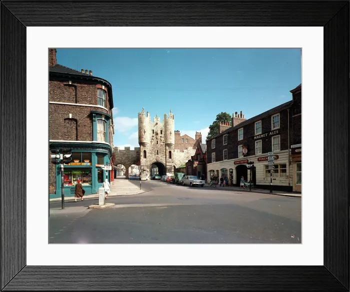 Framed Print : York - Micklegate Bar