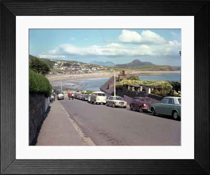 Framed Print : Criccieth - Castle Street Framed Print : Criccieth - Castle Street