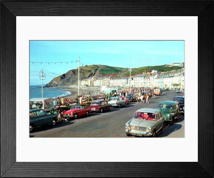 Framed Print : Aberystwyth - The promenade Framed Print : Aberystwyth - The promenade