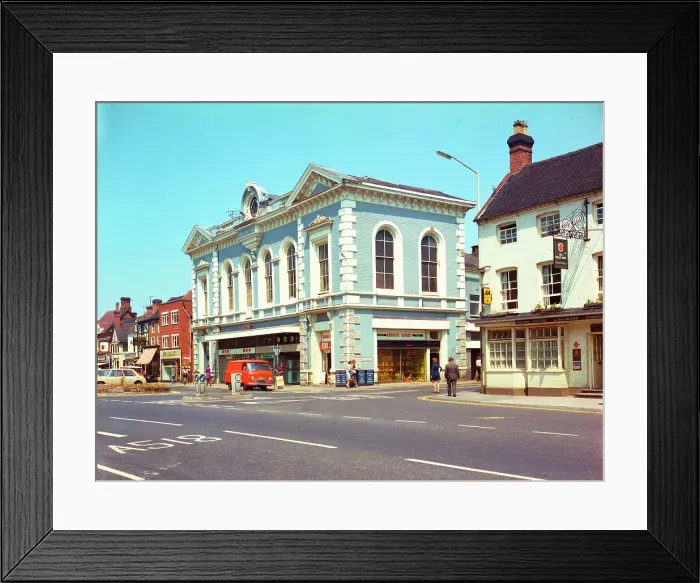Framed Print : Newport - The Town Hall Framed Print : Newport - The Town Hall