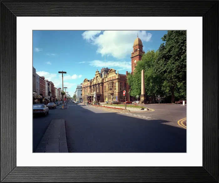 Framed Print : Leamington Spa - The Parade and Town Hall Framed Print : Leamington Spa - The Parade and Town Hall