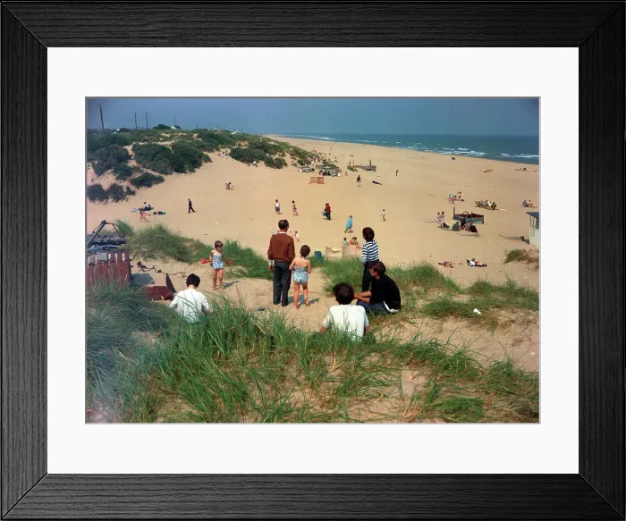 Framed Print : Hemsby - The sands Framed Print : Hemsby - The sands