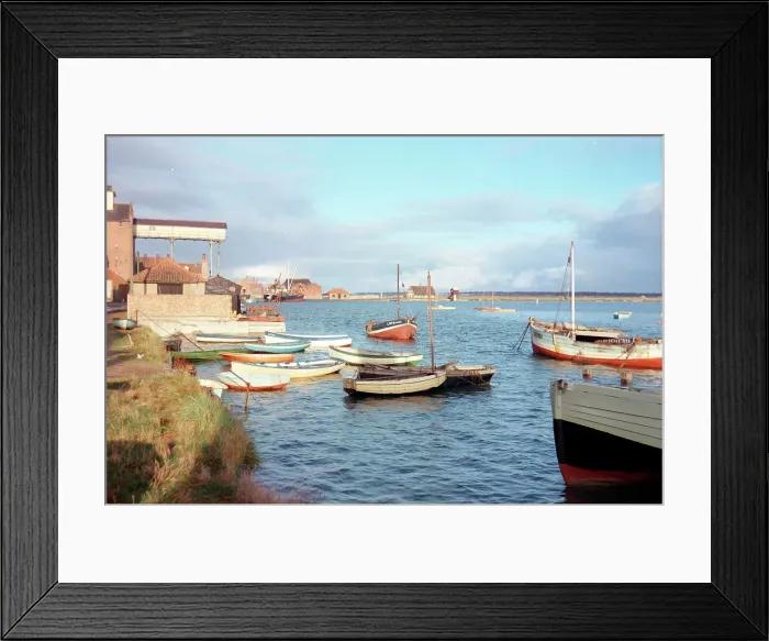 Framed Print : Wells-next-the-Sea - The harbour Framed Print : Wells-next-the-Sea - The harbour