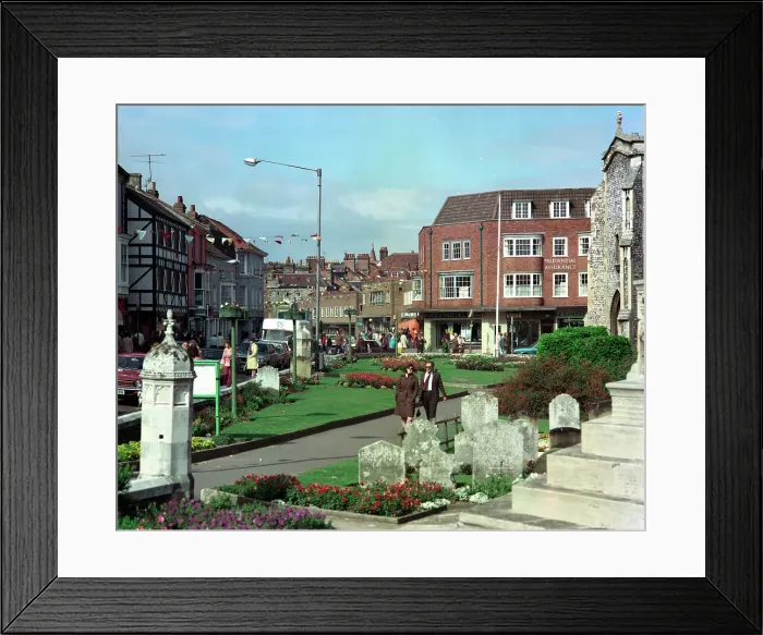 Framed Print : Cromer - Church Street Framed Print : Cromer - Church Street