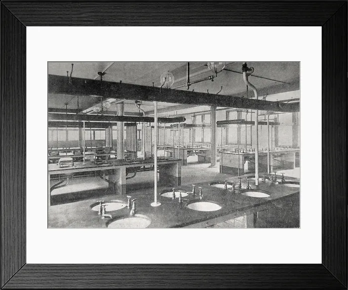 Framed Print : Rowton House, Newington Butts - Washroom Framed Print : Rowton House, Newington Butts - Washroom