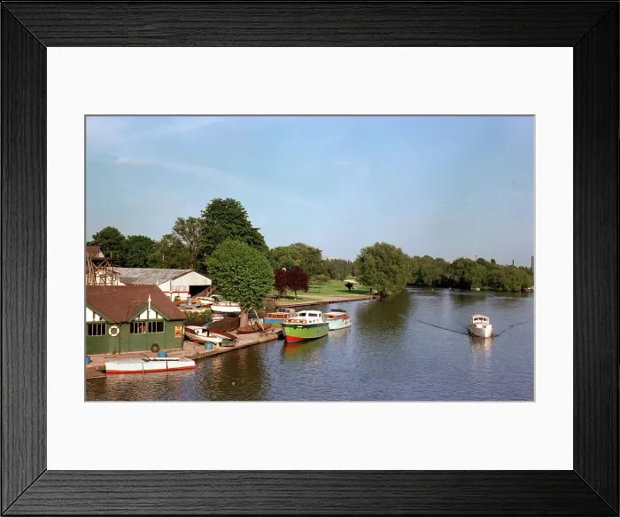 Framed Print : River Thames from Caversham Bridge, Reading Framed Print : River Thames from Caversham Bridge, Reading