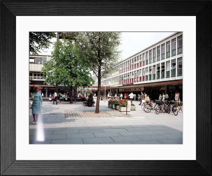 Framed Print : Town Square, Stevenage Framed Print : Town Square, Stevenage