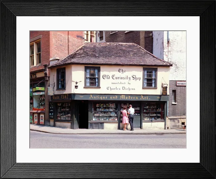 Framed Print : The Old Curiosity Shop, London Framed Print : The Old Curiosity Shop, London