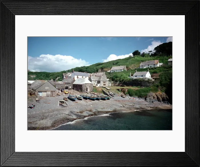 Framed Print : The beach, Cadgwith, The Lizard Framed Print : The beach, Cadgwith, The Lizard