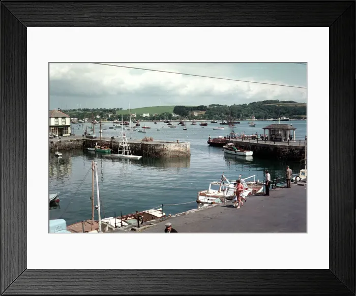 Framed Print : Custom House Quay, Falmouth Framed Print : Custom House Quay, Falmouth