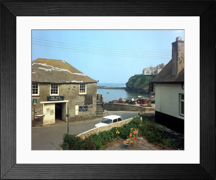 Framed Print : Fore Street and harbour, Port Isaac Framed Print : Fore Street and harbour, Port Isaac