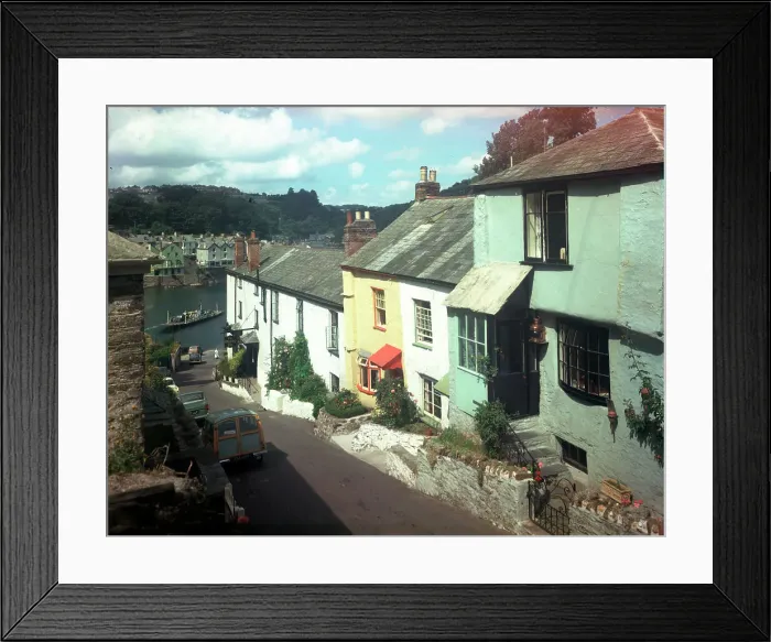 Framed Print : Bodinnick and the ferry, Fowey Framed Print : Bodinnick and the ferry, Fowey