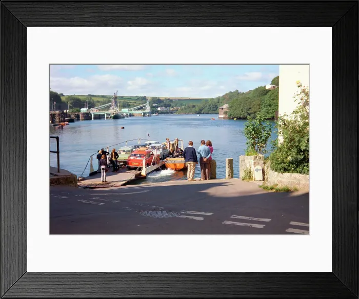 Framed Print : Bodinnick Ferry and River Fowey, Fowey Framed Print : Bodinnick Ferry and River Fowey, Fowey