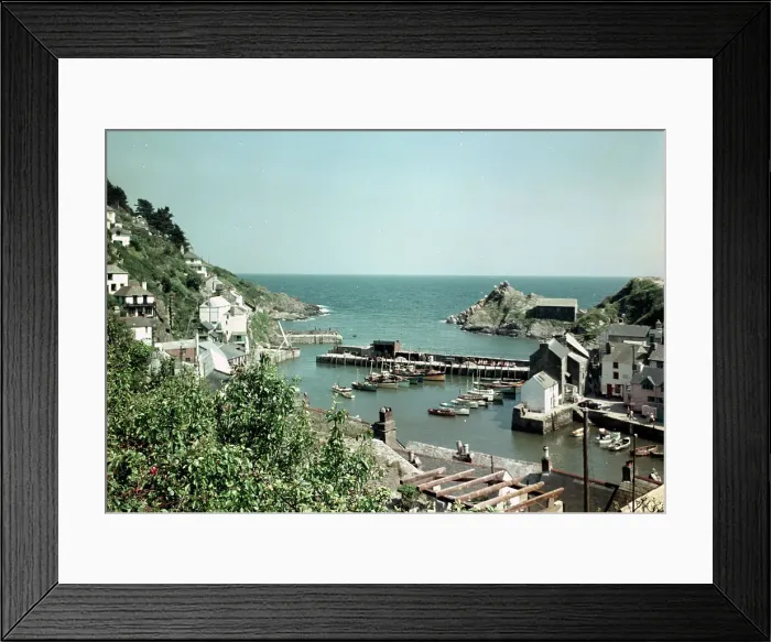 Framed Print : The Harbour Entrance, Polperro Framed Print : The Harbour Entrance, Polperro