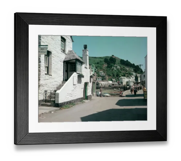 Framed Print : The harbourt and Warren Hill, Polperro Framed Print : The harbourt and Warren Hill, Polperro