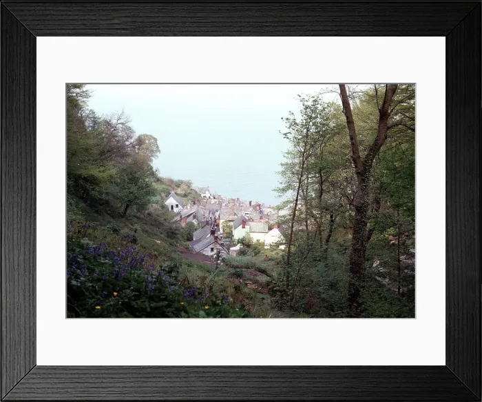 Framed Print : Village from Hobby Drive, Clovelly Framed Print : Village from Hobby Drive, Clovelly