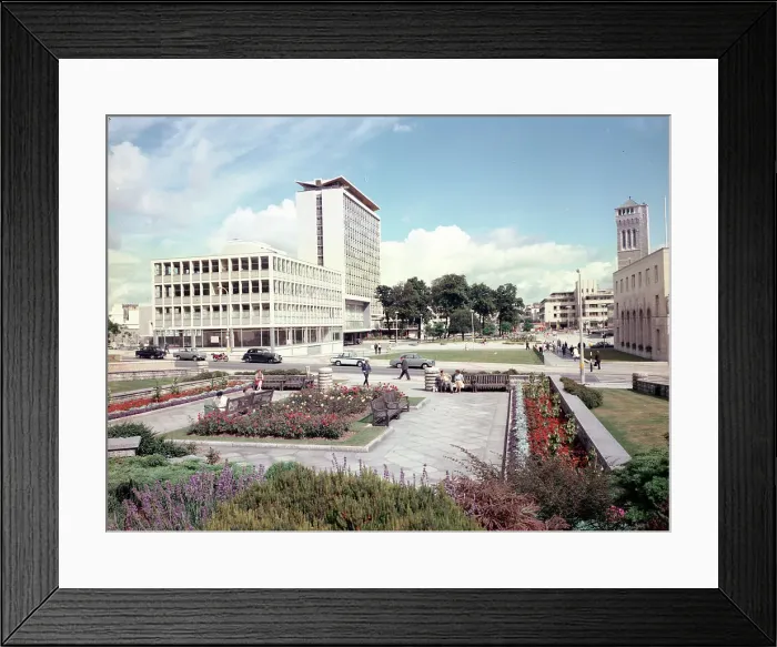 Framed Print : Armada Way and Civic Centre, Plymouth Framed Print : Armada Way and Civic Centre, Plymouth