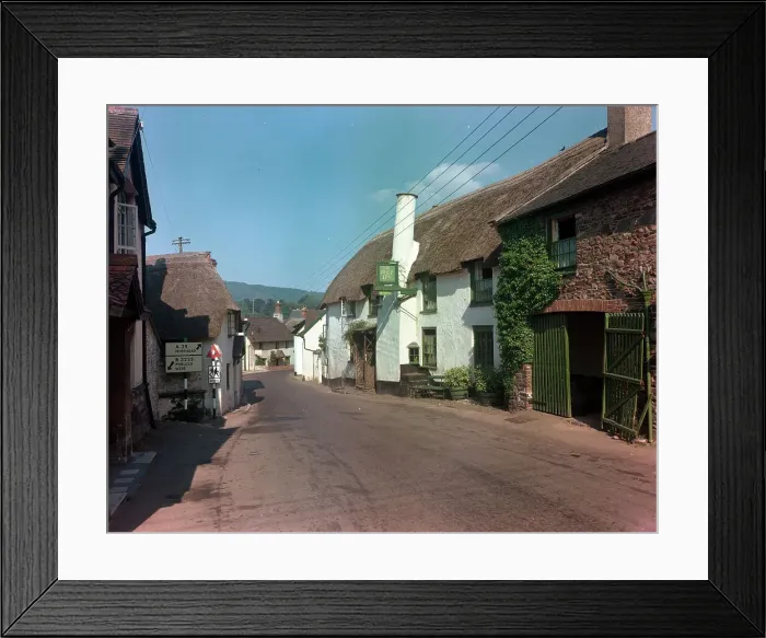 Framed Print : The Ship Inn, Porlock