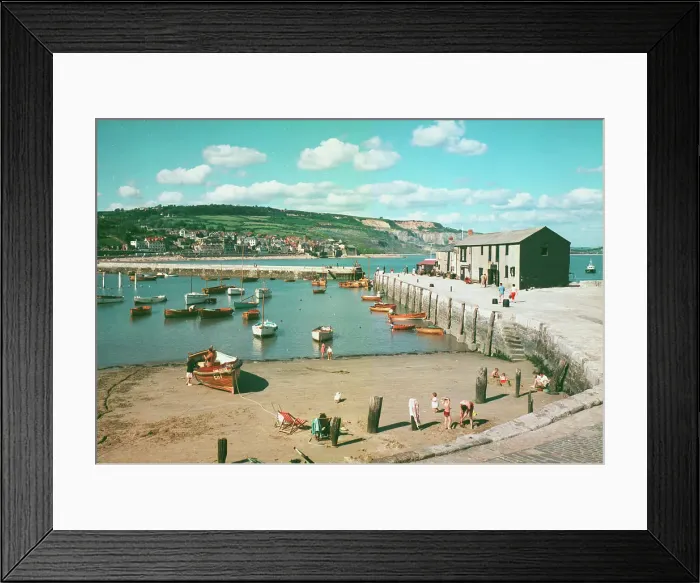 Framed Print : The harbour, Lyme Regis Framed Print : The harbour, Lyme Regis