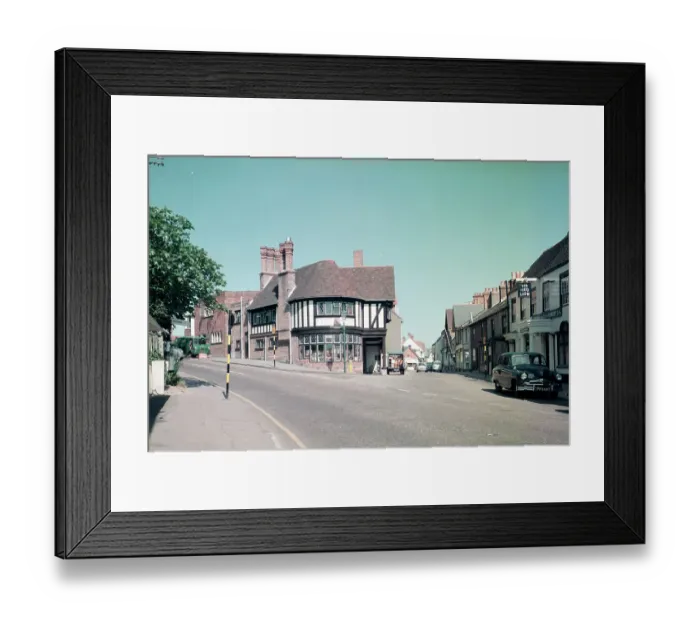 Framed Print : High Street, Milford-on-Sea Framed Print : High Street, Milford-on-Sea
