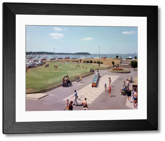 Framed Print : Poole Harbour from Sandbanks, Poole Framed Print : Poole Harbour from Sandbanks, Poole