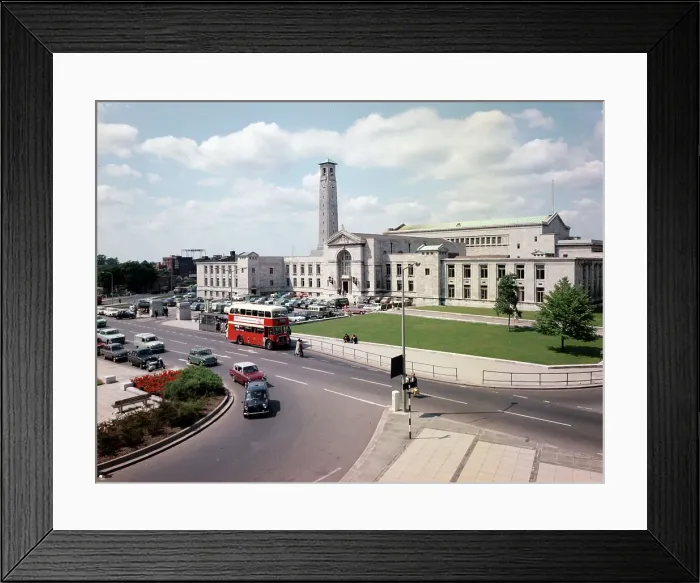 Framed Print : The Civic Centre, Southampton Framed Print : The Civic Centre, Southampton
