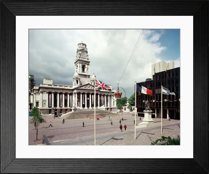 Framed Print : The Guildhall, Portsmouth Framed Print : The Guildhall, Portsmouth