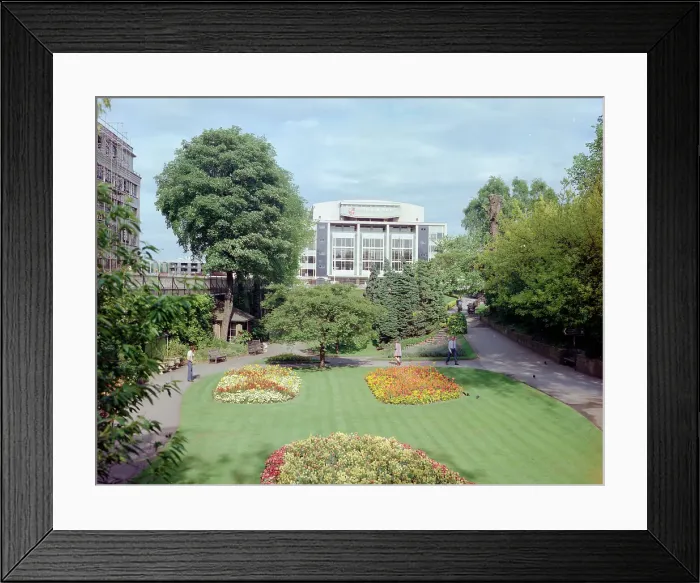 Framed Print : Fairfield Halls, Croydon Framed Print : Fairfield Halls, Croydon