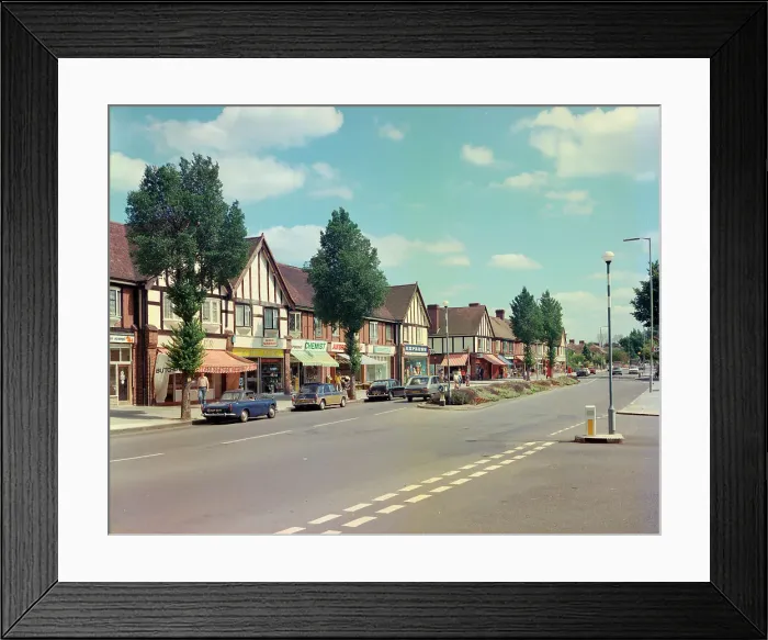 Framed Print : Maldon Road, Worcester Park Framed Print : Maldon Road, Worcester Park