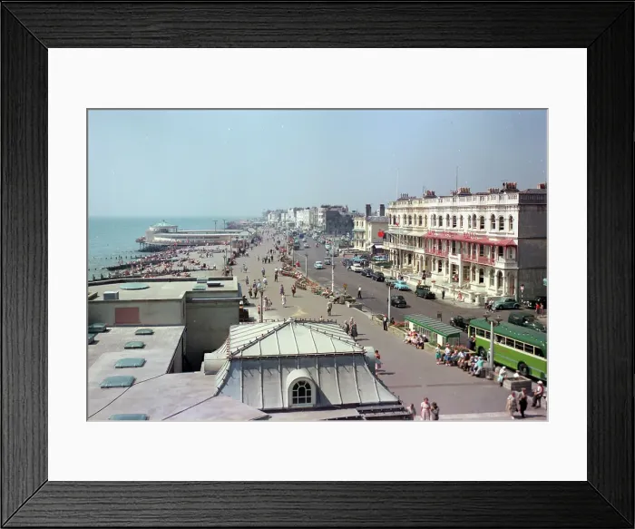 Framed Print : Marine Parade, Worthing Framed Print : Marine Parade, Worthing